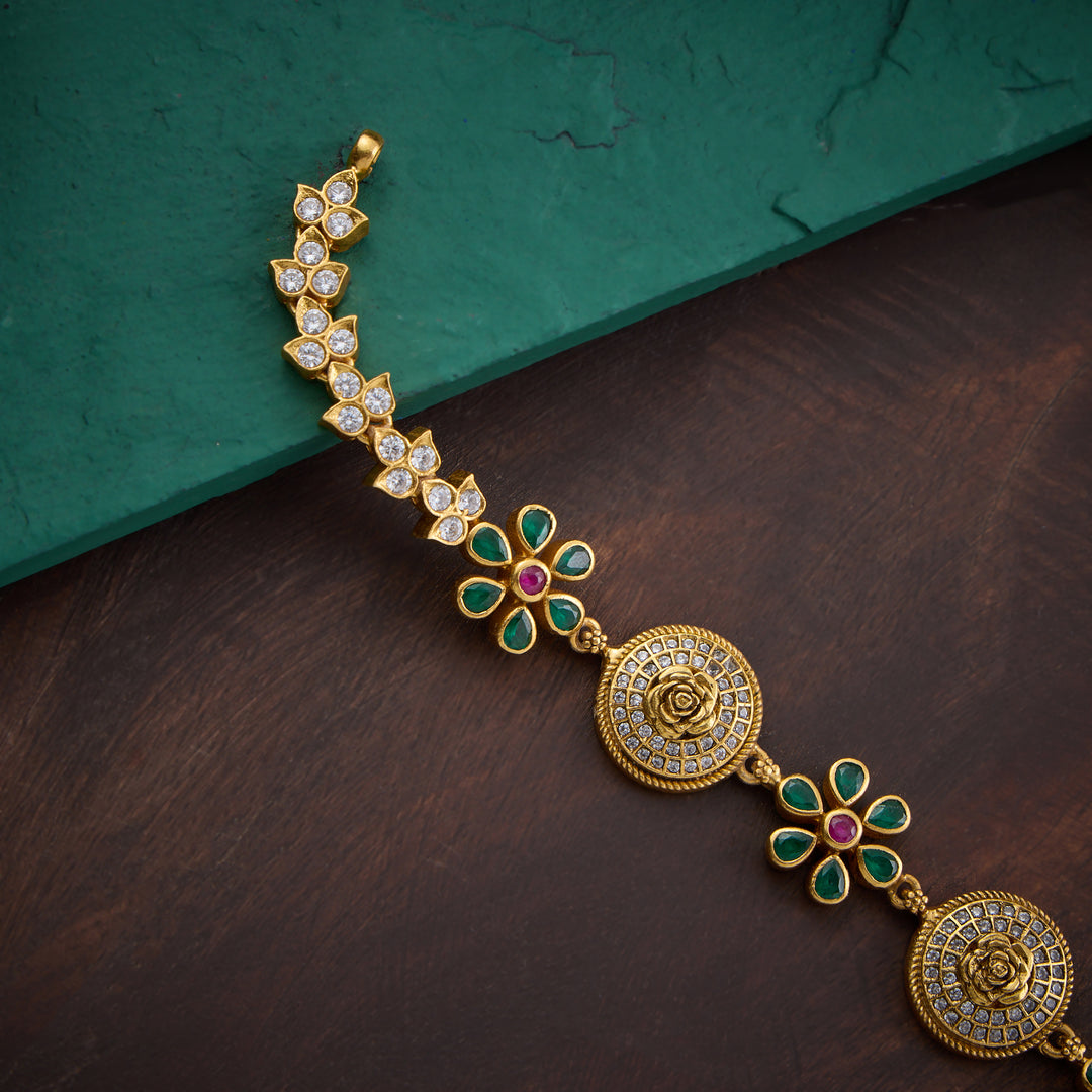 Rose Vaibhavam Short Necklace