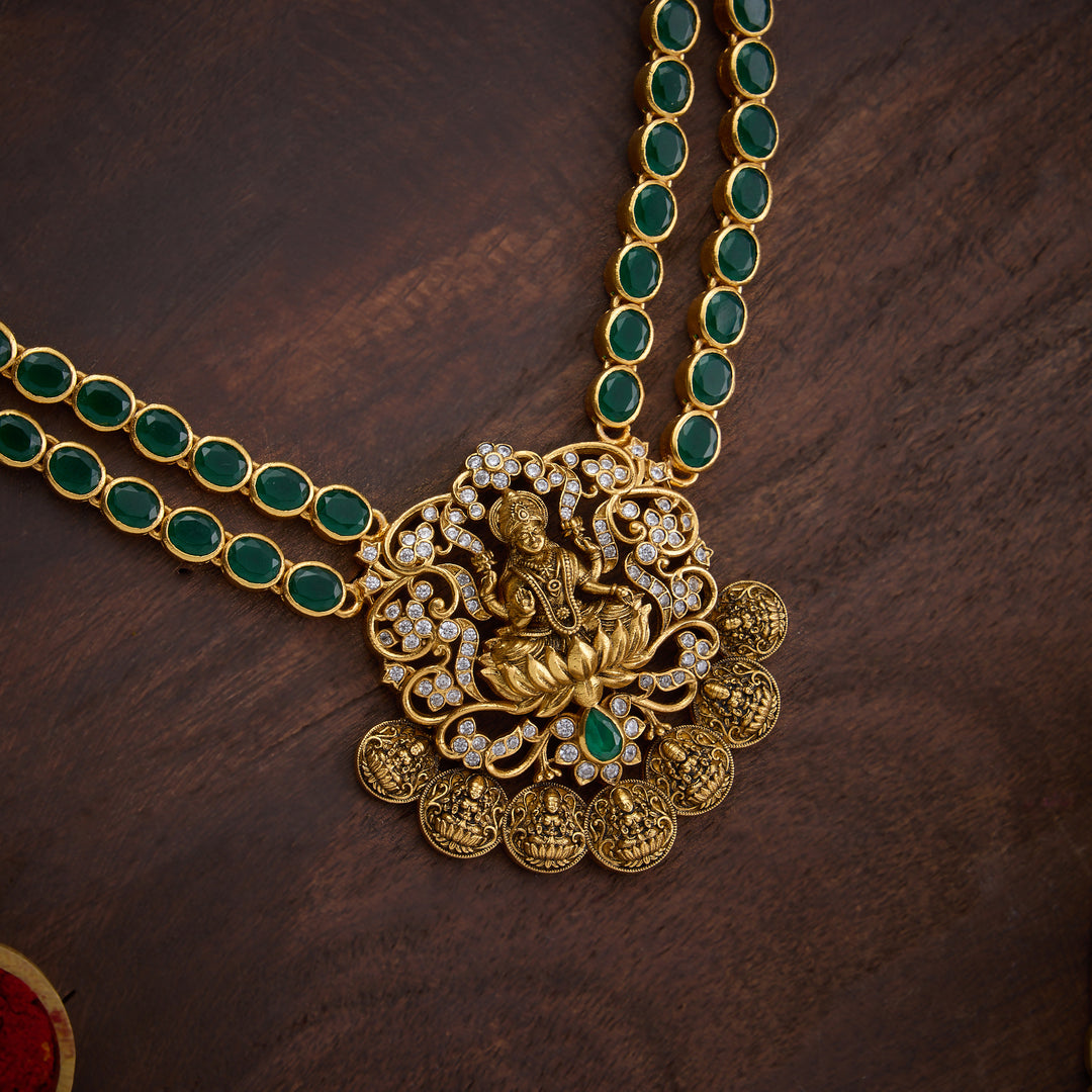 Marakata Shobha Short Necklace