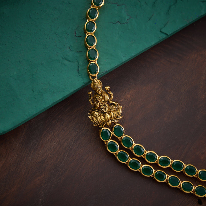 Marakata Shobha Short Necklace