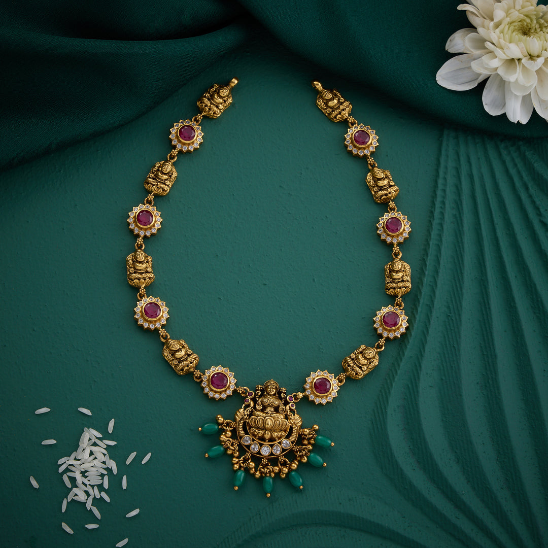 Shree Pankaja Short Necklace