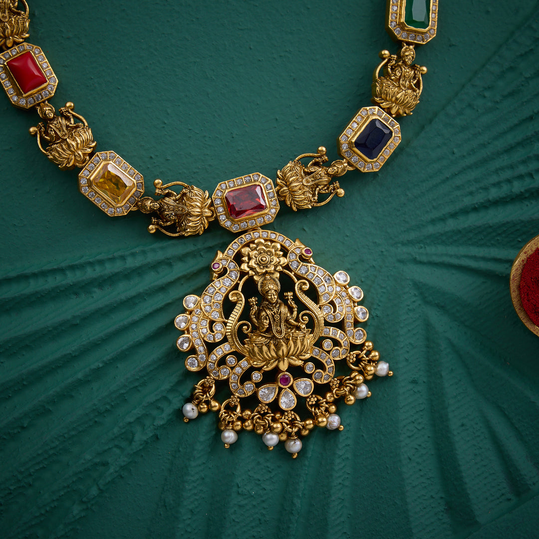 Shree Sampada Short Necklace