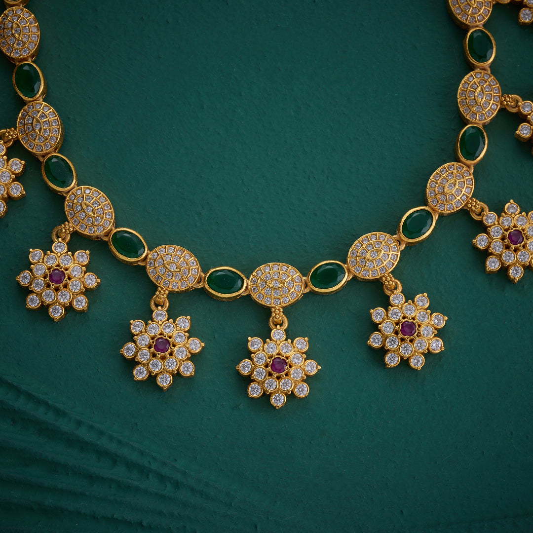 Avaran Pushpavali Short Necklace
