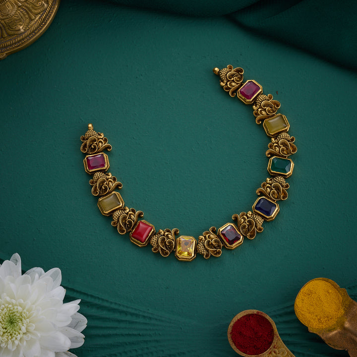 Ratna Alankaram Short Necklace