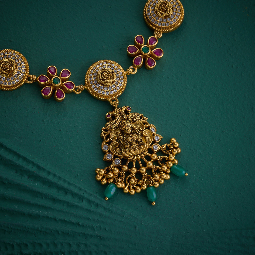 Rose Vaibhavam Short Necklace