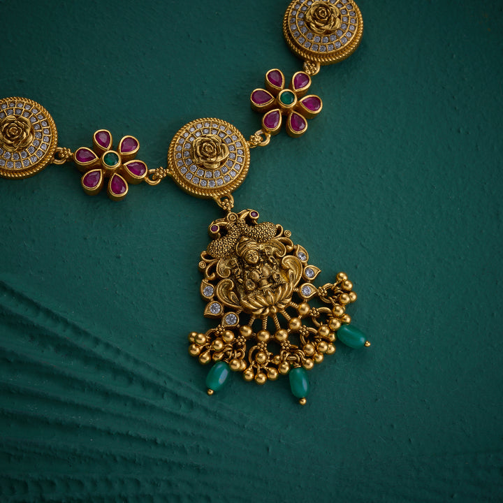 Rose Vaibhavam Short Necklace