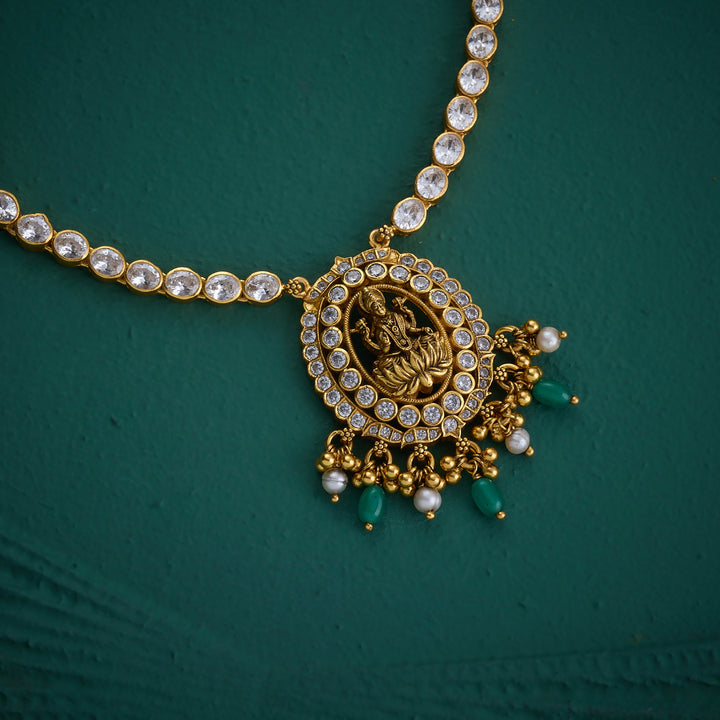 Nandika Short Necklace
