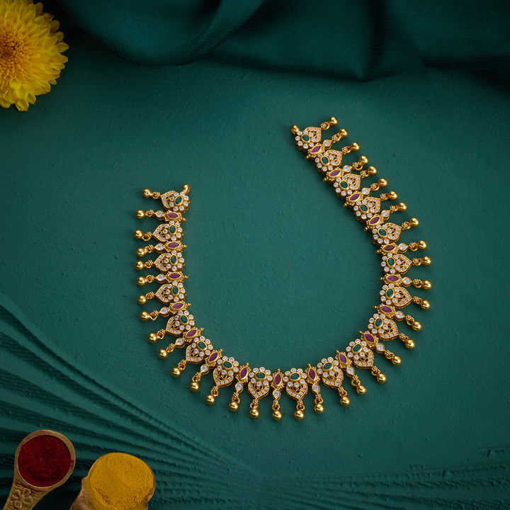 Floraluxe Short Necklace