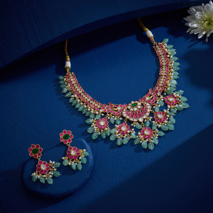 Manikya Mandap Necklace Set