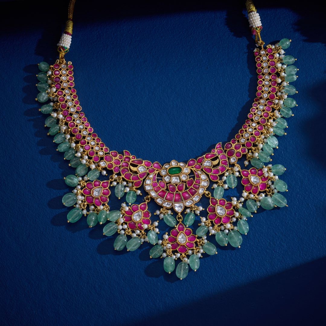 Manikya Mandap Necklace Set