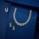 Queen’s Curve Necklace Set