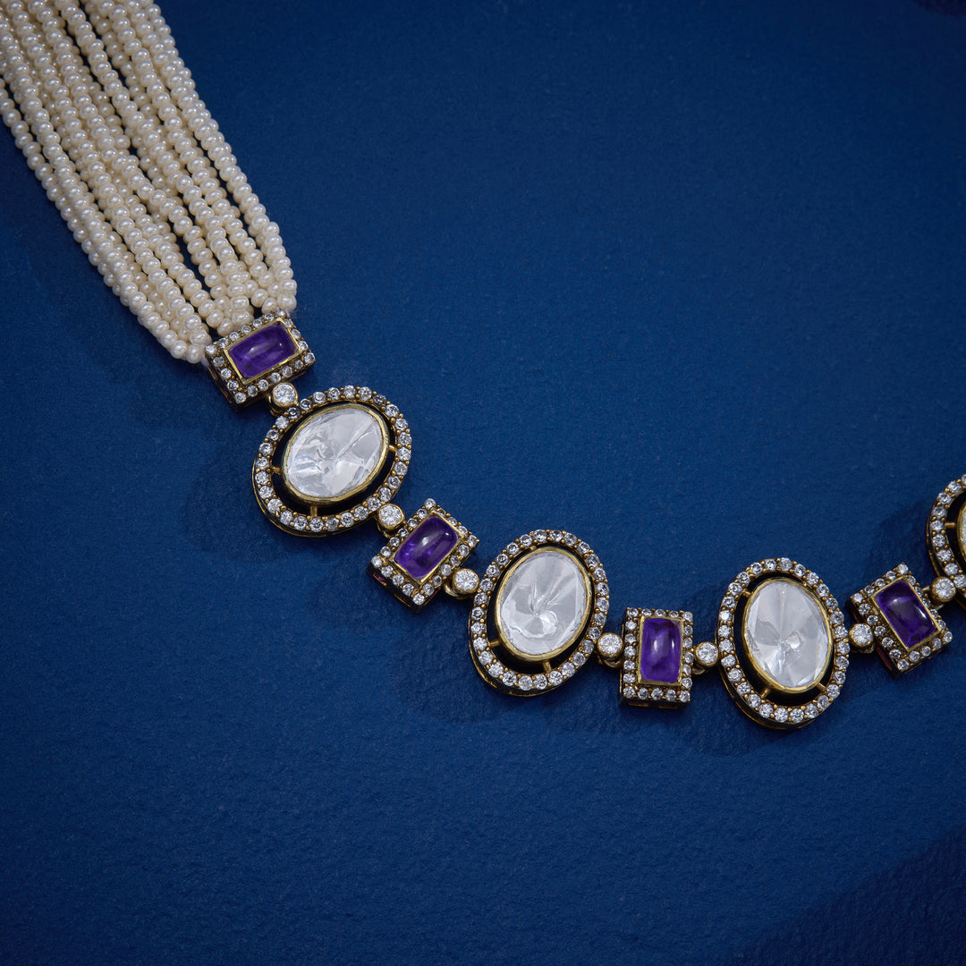 Lavira Necklace