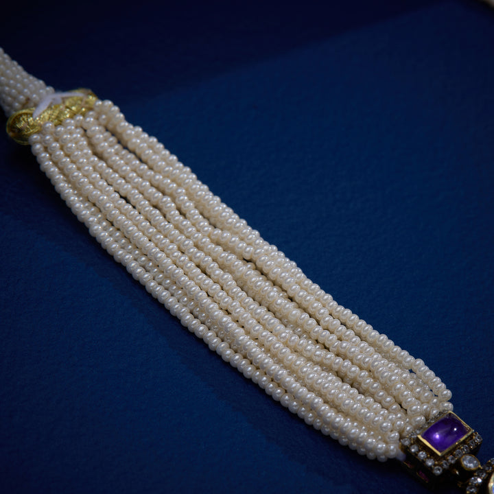 Lavira Necklace