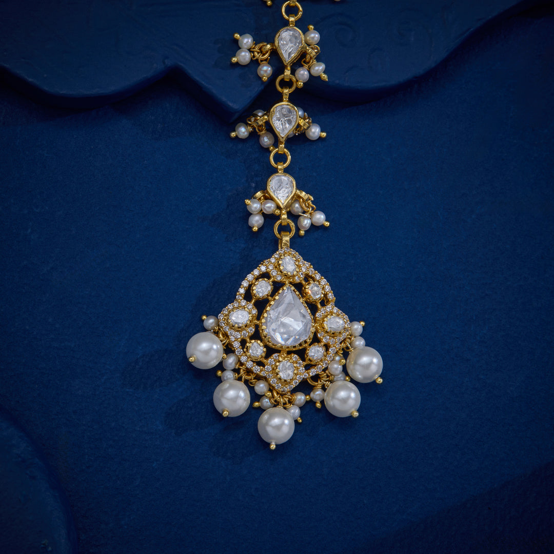 Crystal Mehreen Maang Tikka