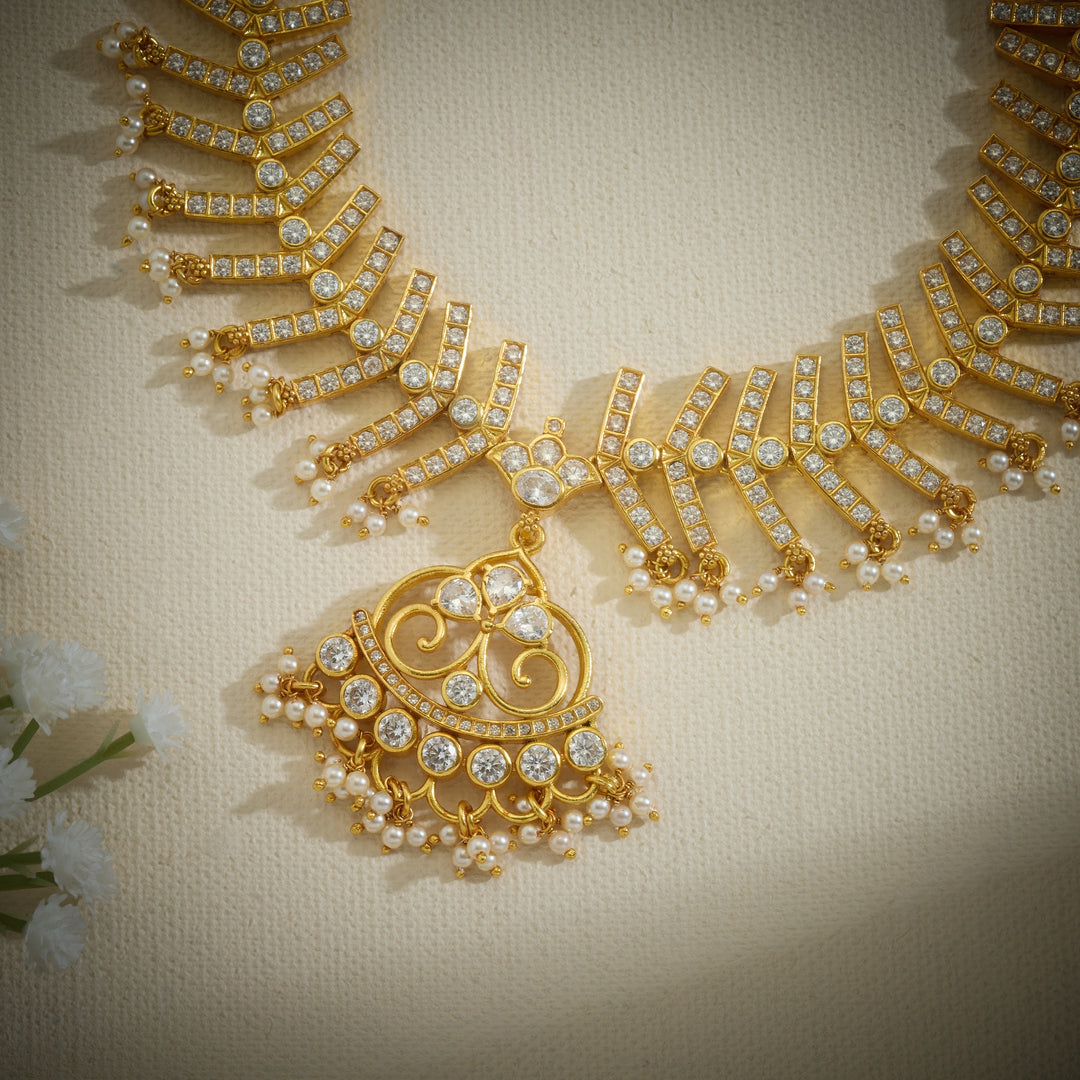 Suvarna Stone Necklace