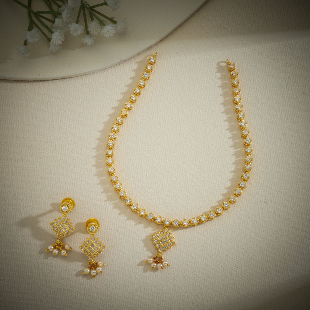 Kite Stone Necklace Set