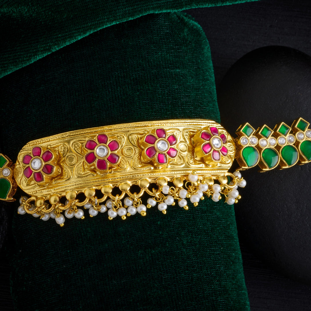 Rajwadi Kundan Choker Set