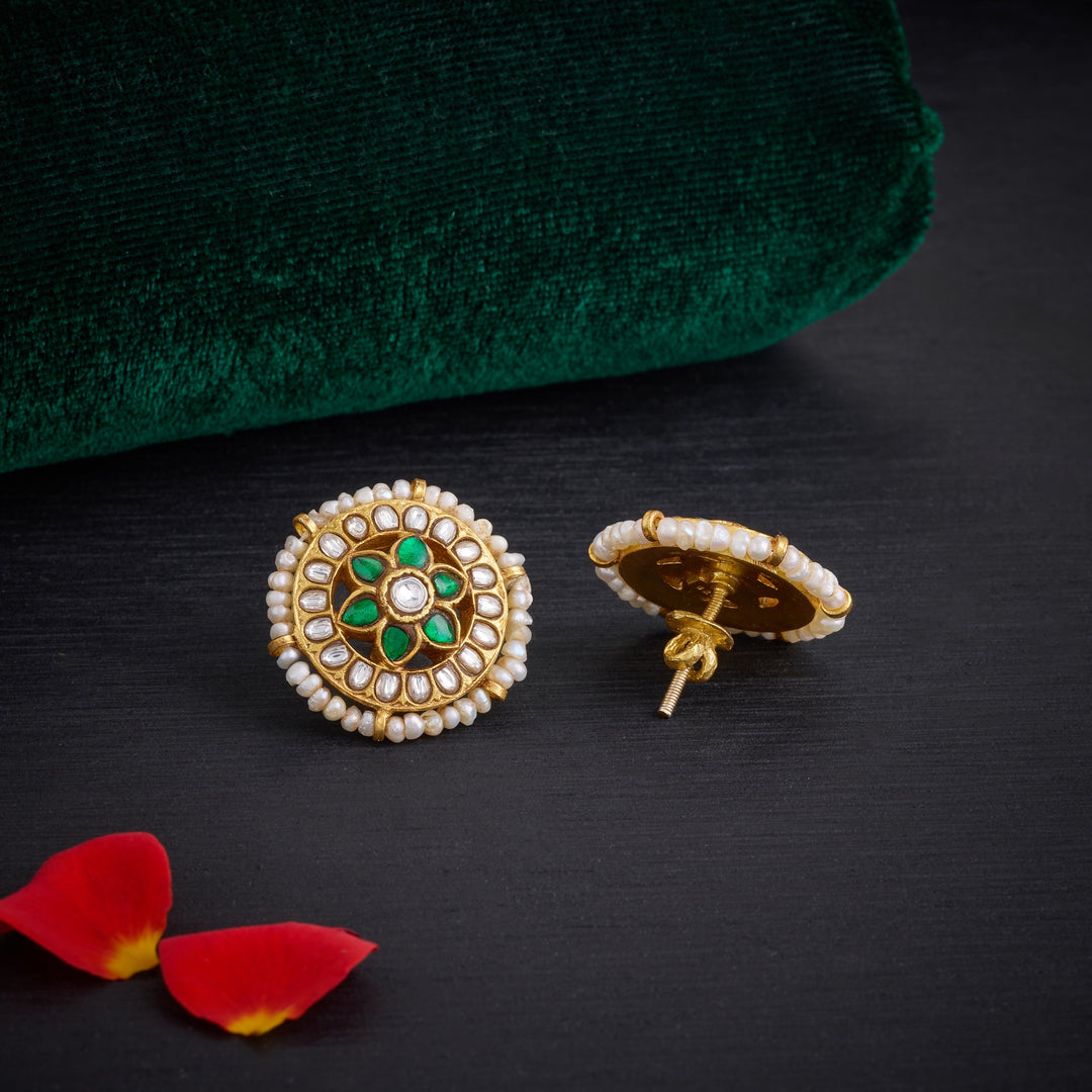 Pushpa Kirana Kundan Studs