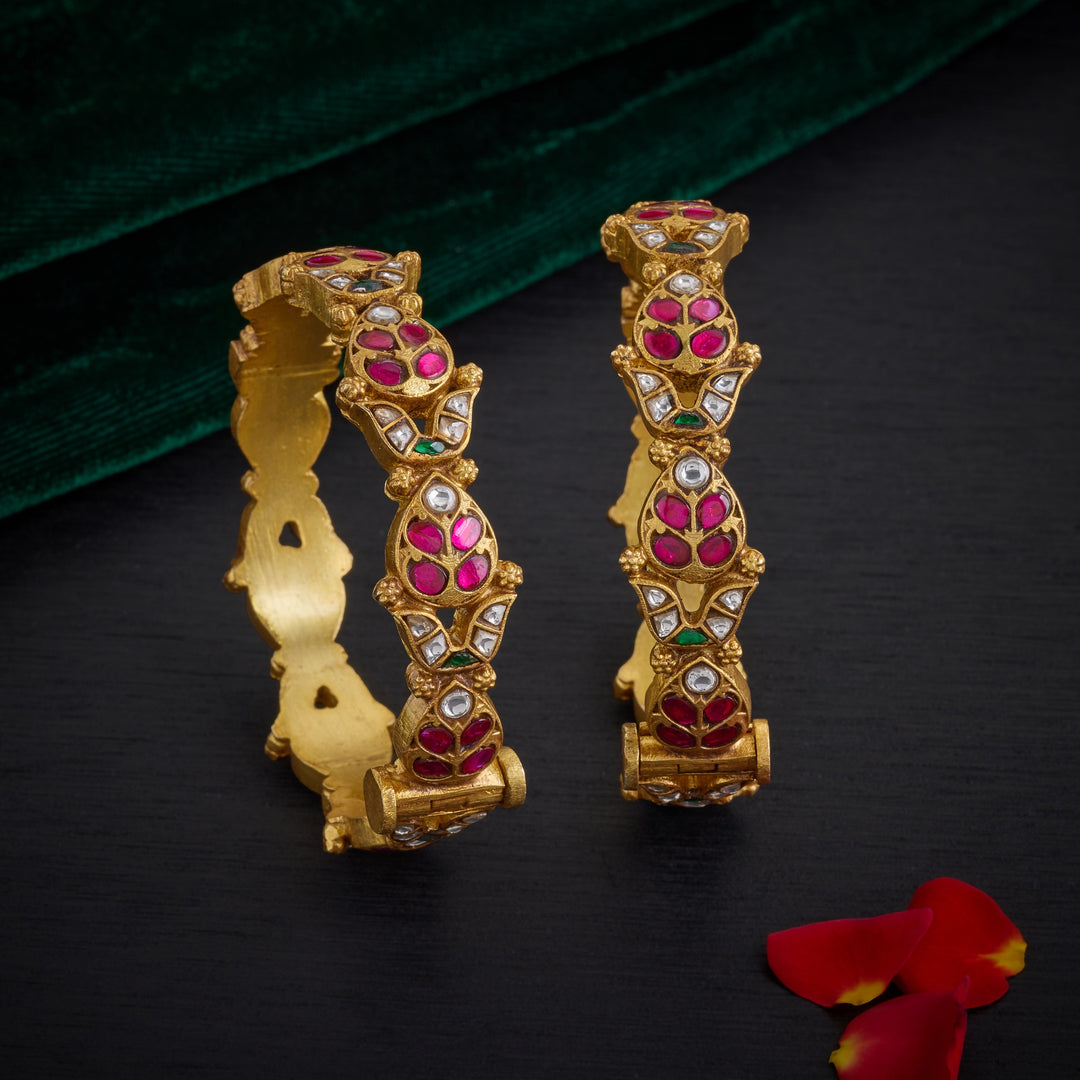 Rani Royale Kundan Bangles