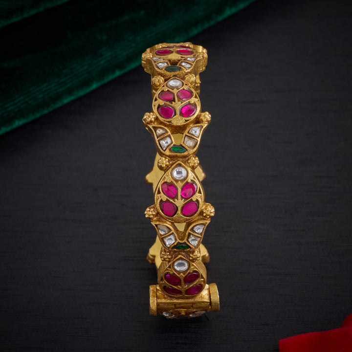 Rani Royale Kundan Bangles