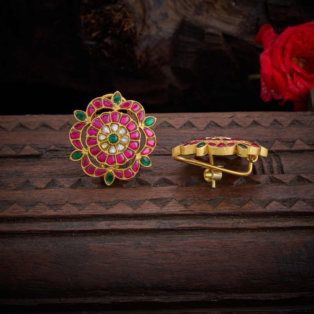 Kalyani Pushpa Studs