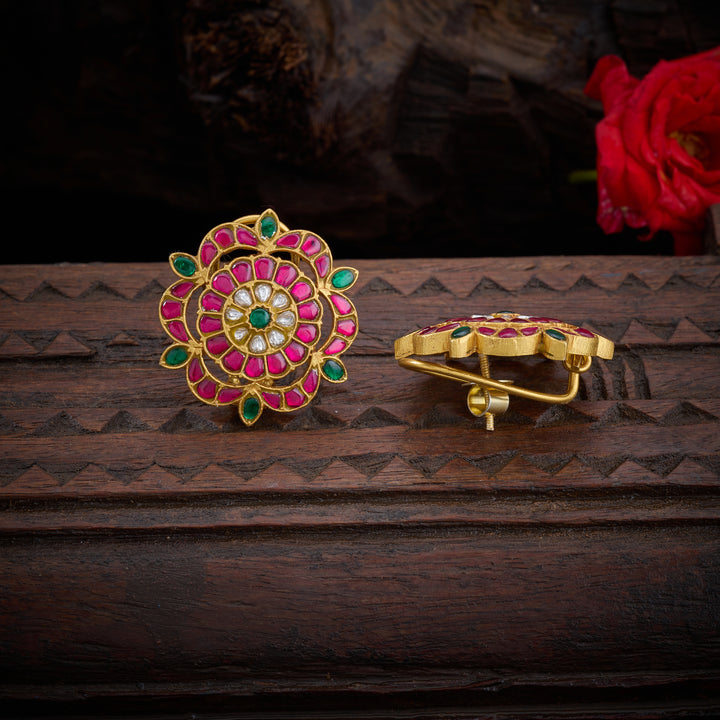 Kalyani Pushpa Studs
