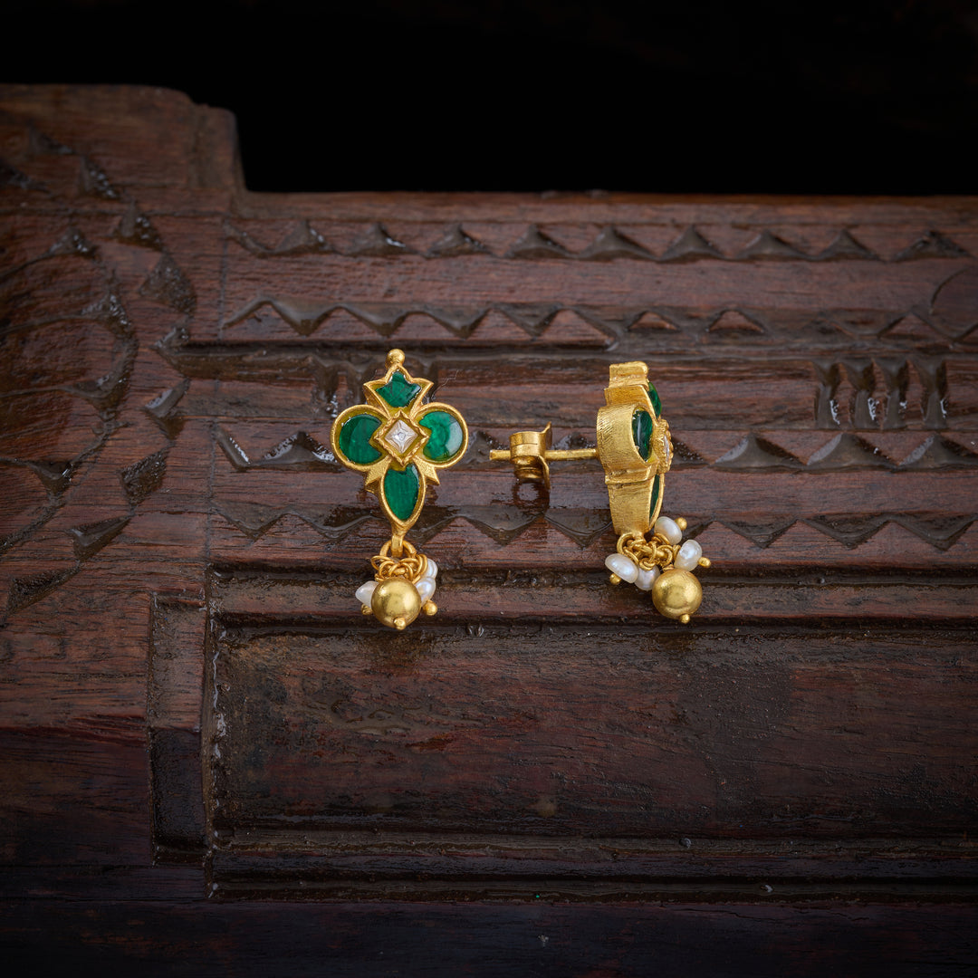 Rajsi Kundan Studs