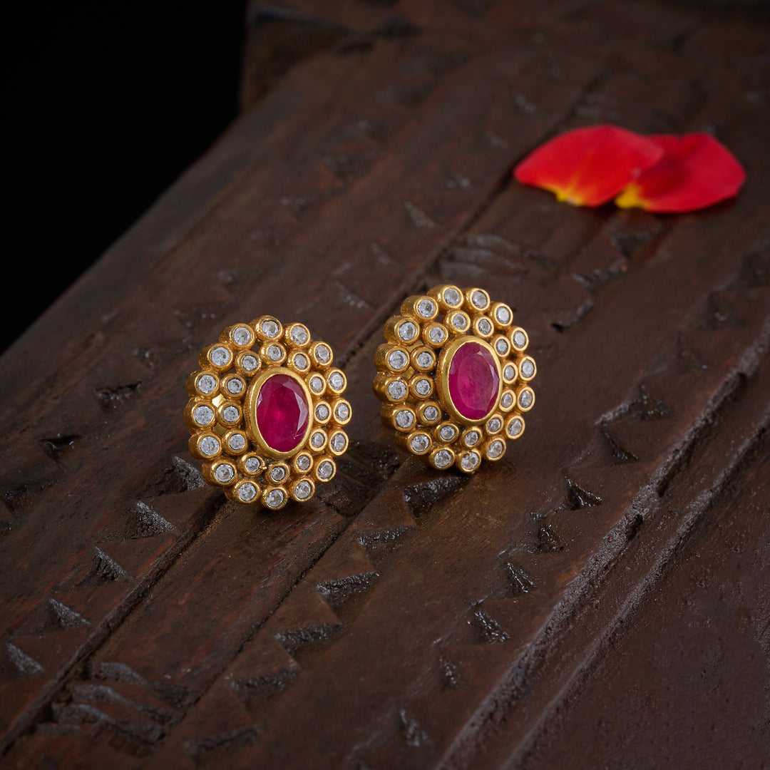 Bindira Studs