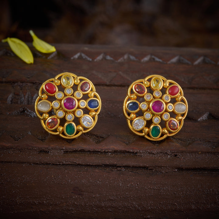 Ratnisha Studs
