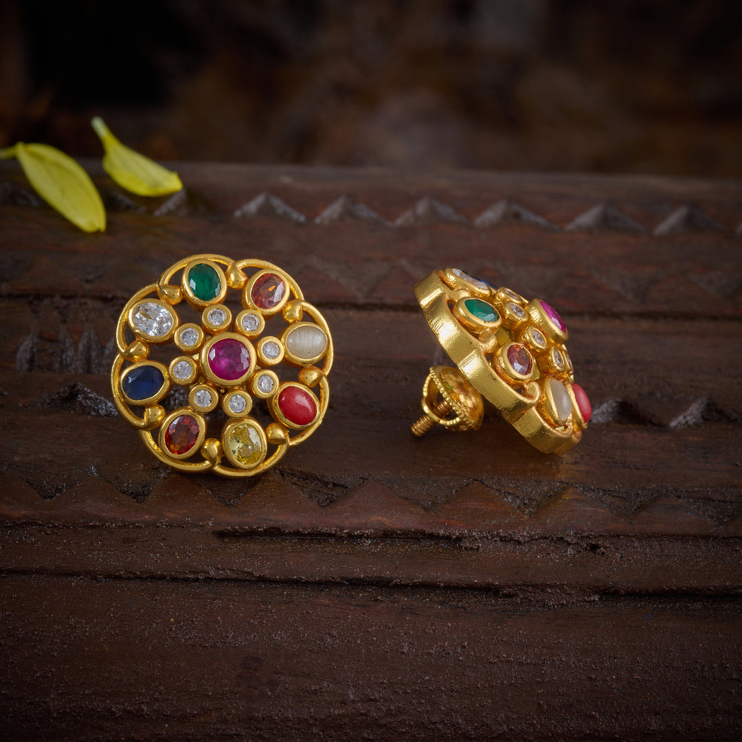 Ratnisha Studs
