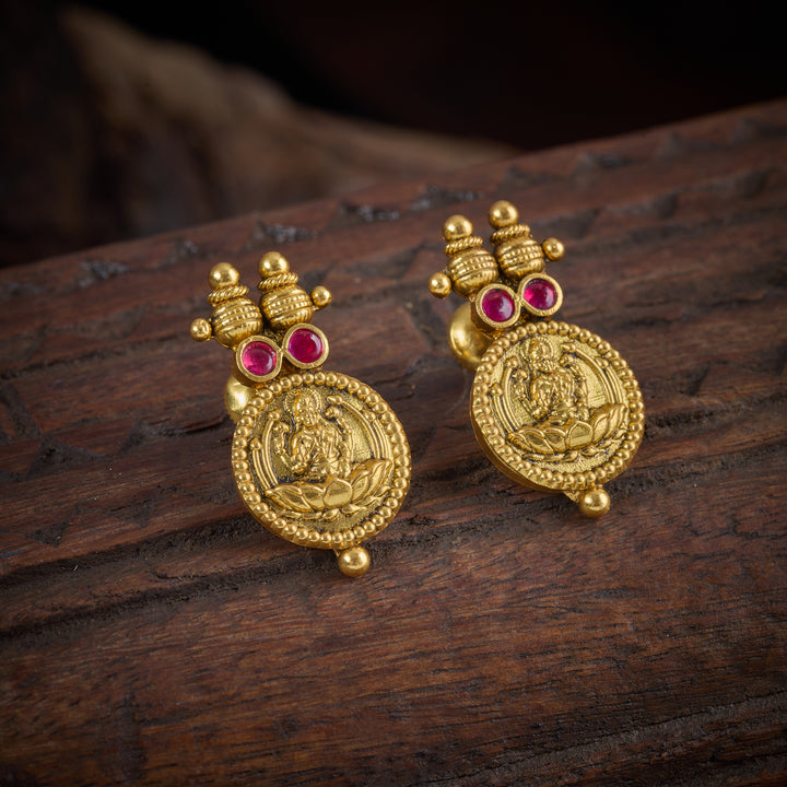 Divyaroopa Studs
