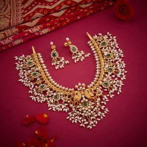 Mayuri Pasalu Necklace Set