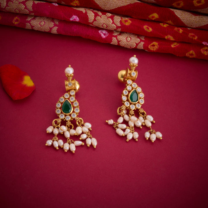 Mayuri Pasalu Necklace Set