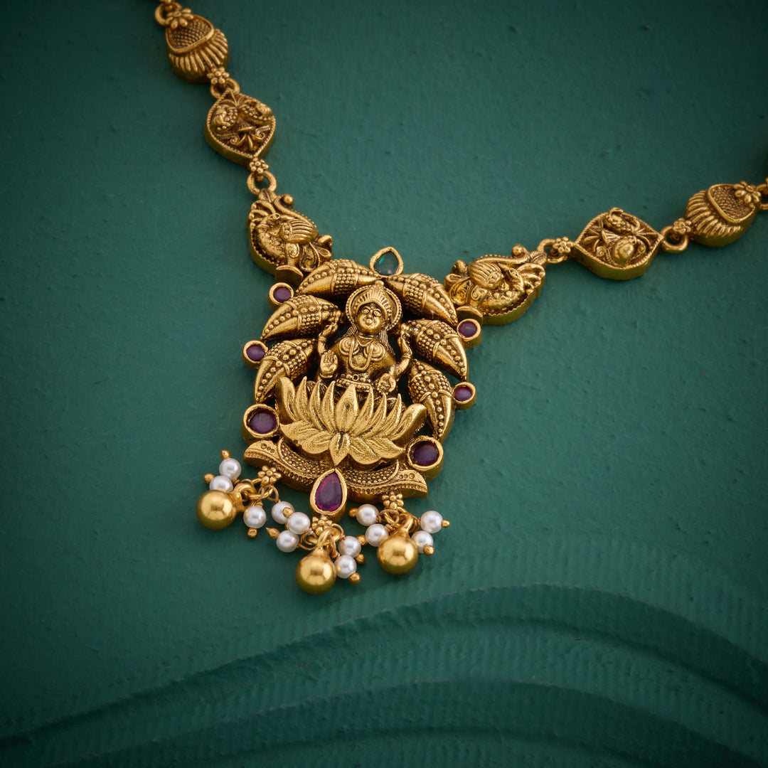 Satyashree Short Necklace