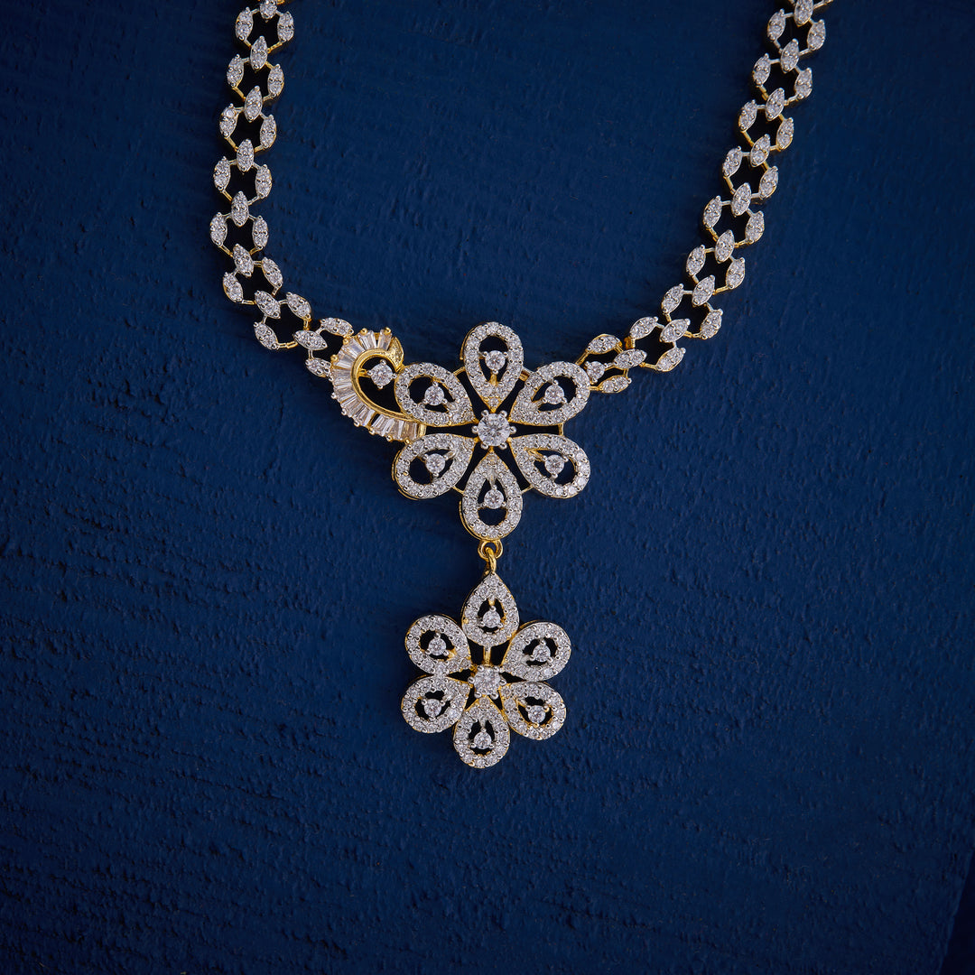 Glitzflora Necklace