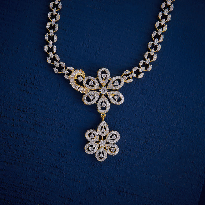 Glitzflora Necklace