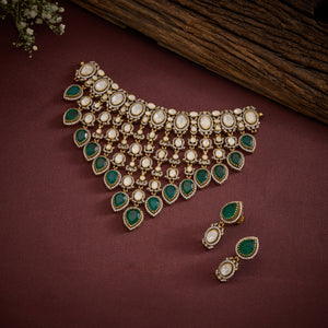 Pearvion Choker Set