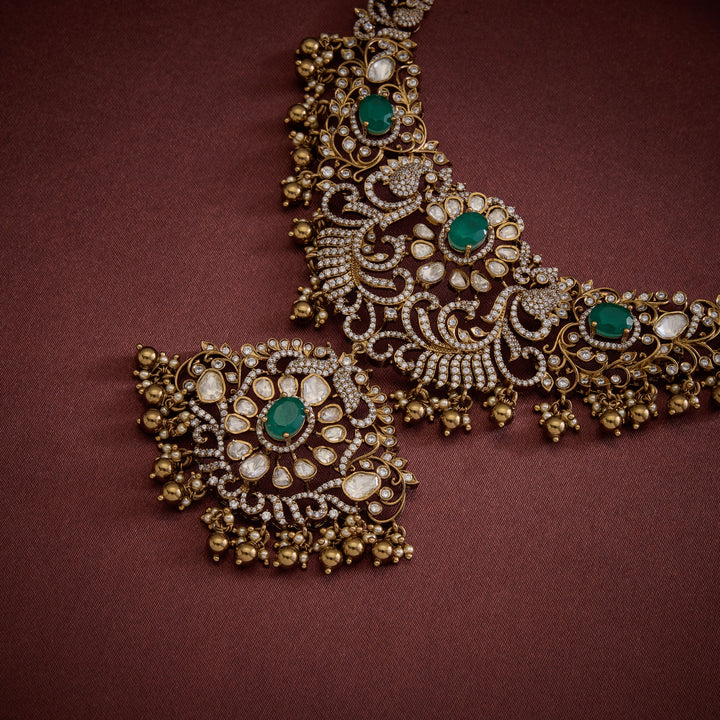 Morayana Necklace Set