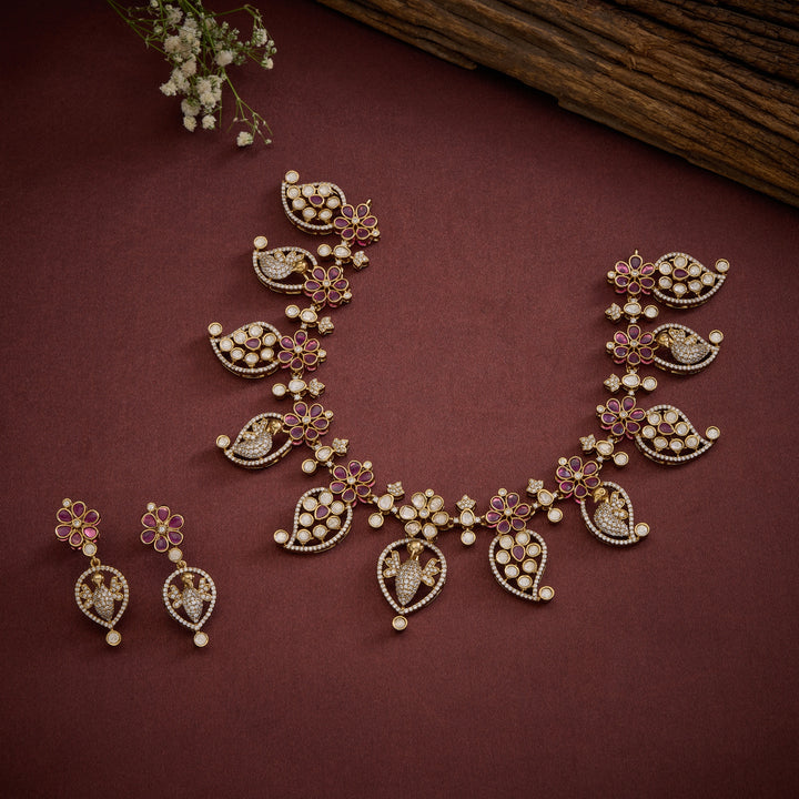 Rosmangé Necklace Set