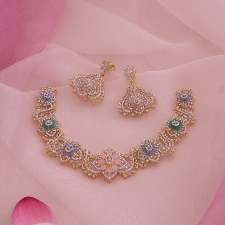 Aquarelle Petal Necklace Set