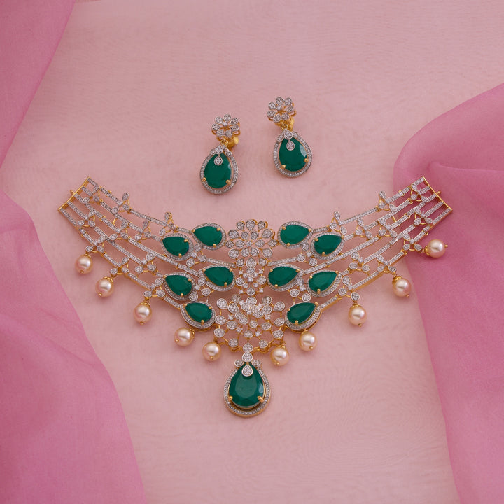 Emerova Flora Necklace Set