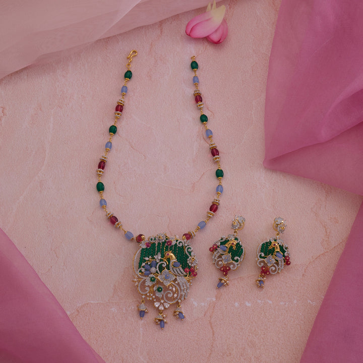 Parrotiva Necklace Set