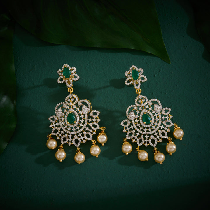 Frosted Lily Necklace Set