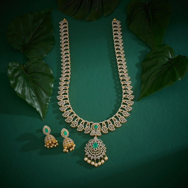 Emeranza Necklace Set