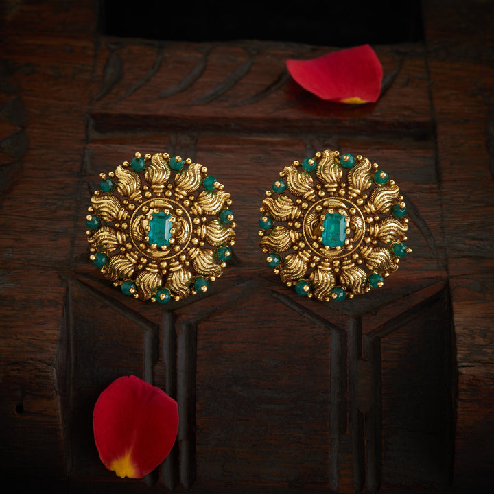 Shanka Nakshi Studs