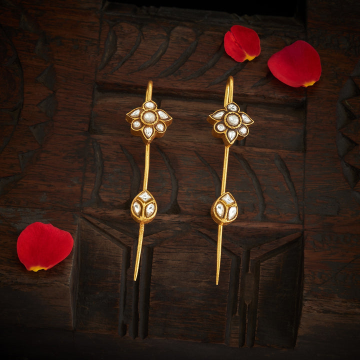 Laurel Arc Kundan Ear Cuff