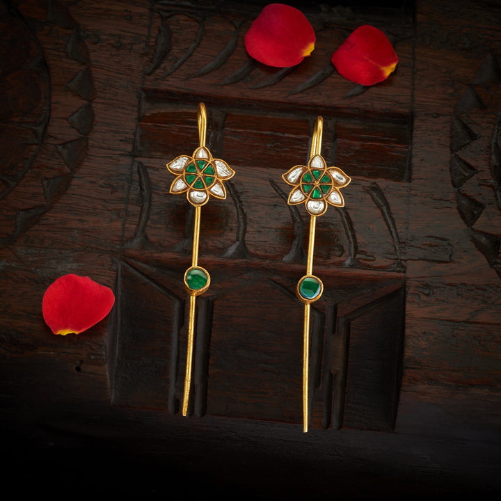Stellar Kundan Ear Cuff