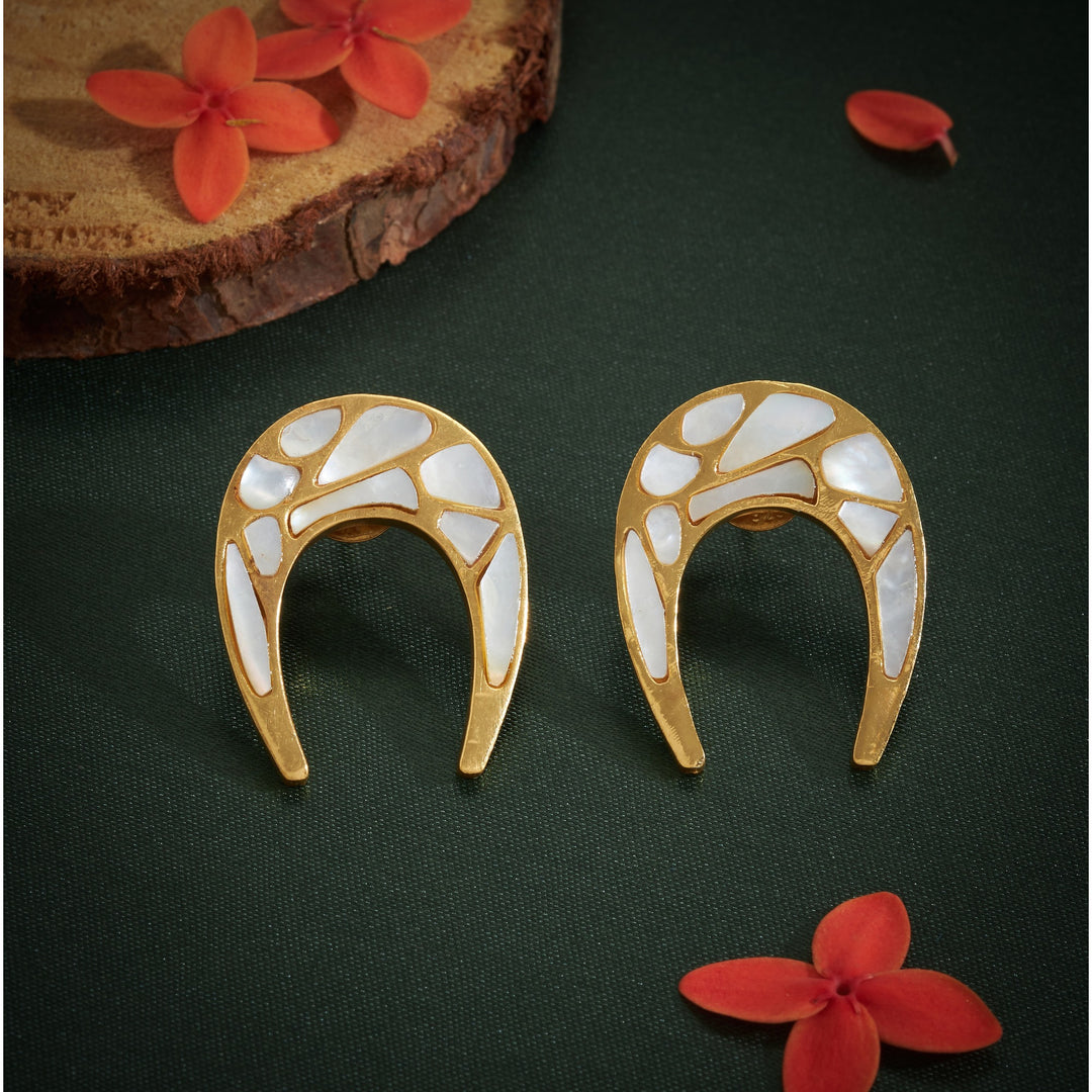 Lustria Studs