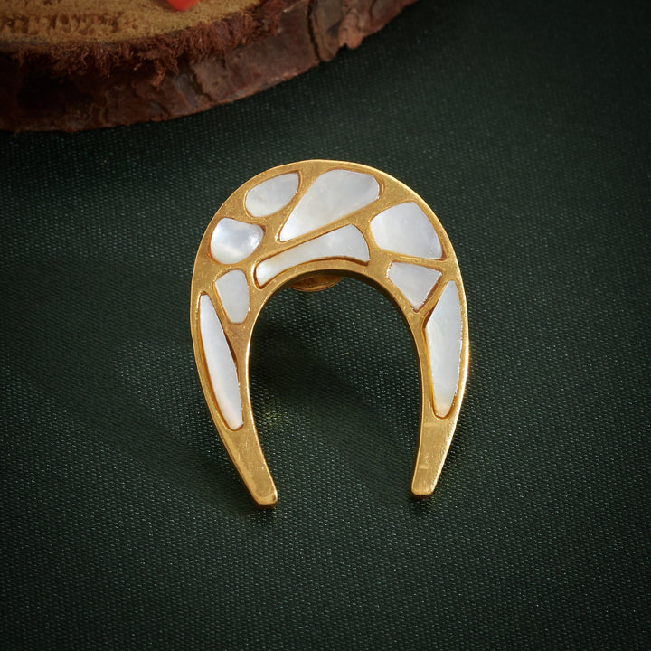 Lustria Studs