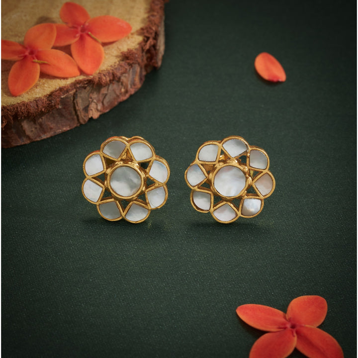 Blossia Studs