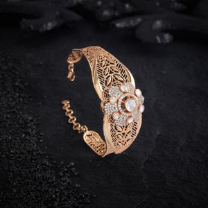 Floral Filigree Moissanite Kada